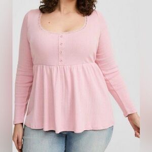 Torrid Pointelle Scoop Neck Long Sleeve Babydoll Blouse in Bleached Mauve
